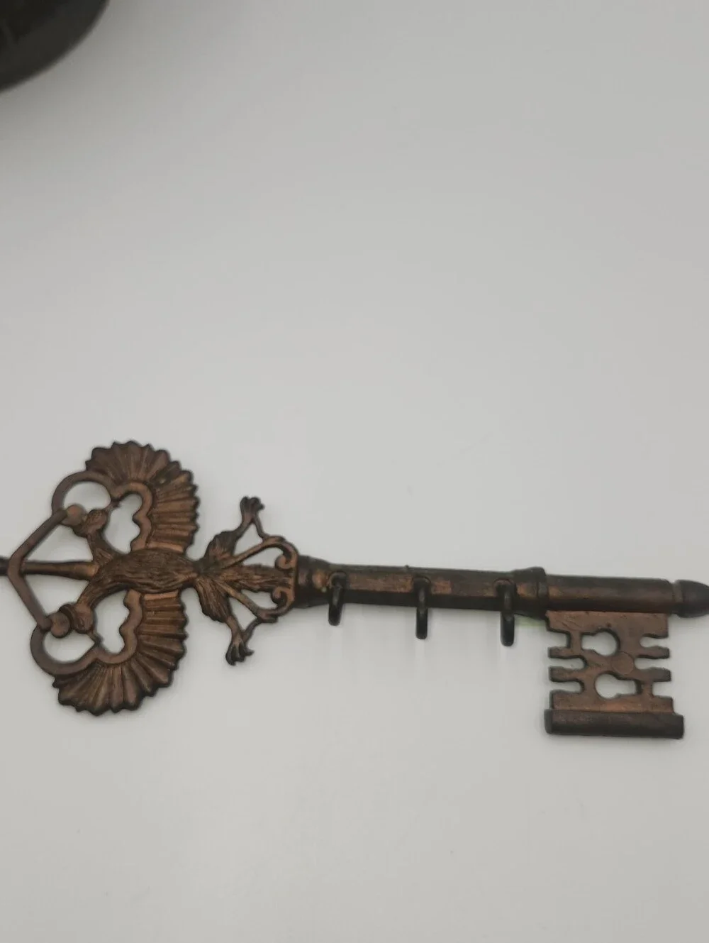 Large Ornate Hook Vintage Cast Metal Iron Skeleton Key: Victorian Wall Decor
